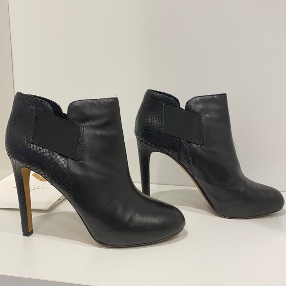 Vince Camuto Booties